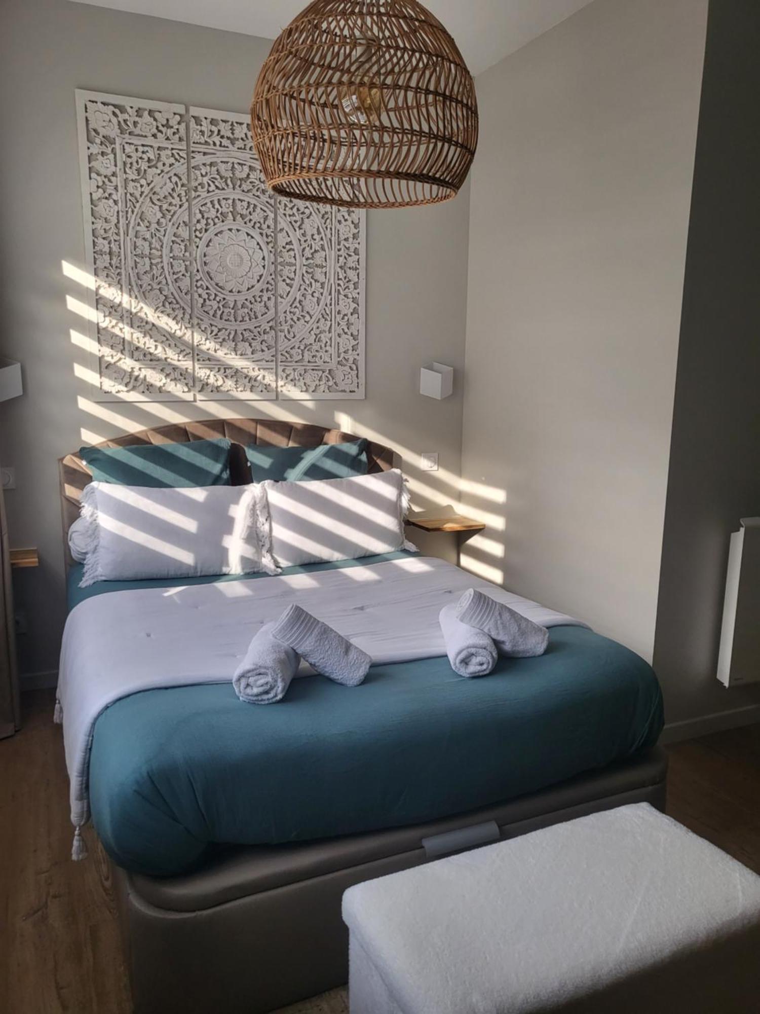 La Petite Perle De Quimper Bed & Breakfast Екстериор снимка